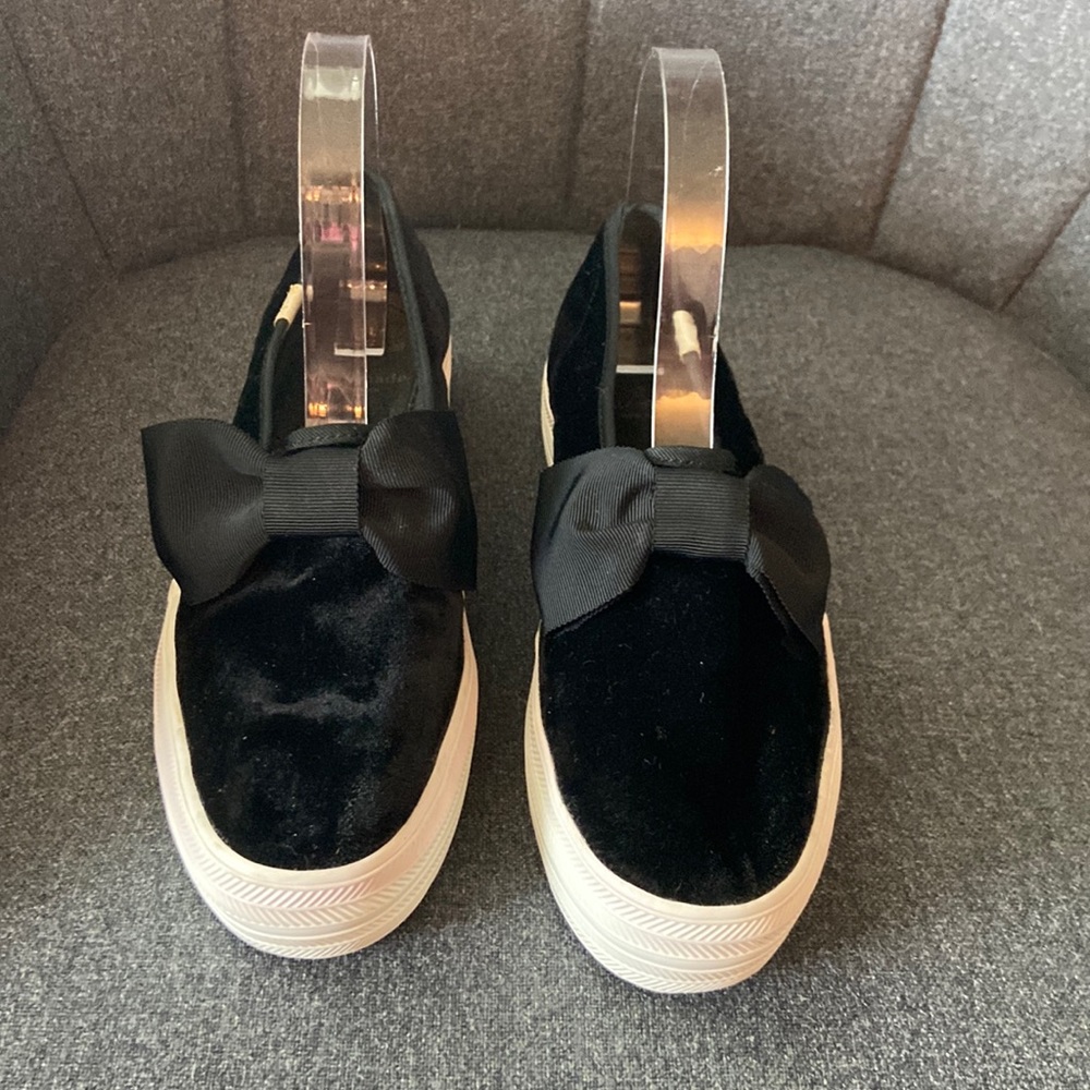 KEDS “Kate Spade” Black Velvet Slip-on Platform Sneakers with Satin Bow Size 7